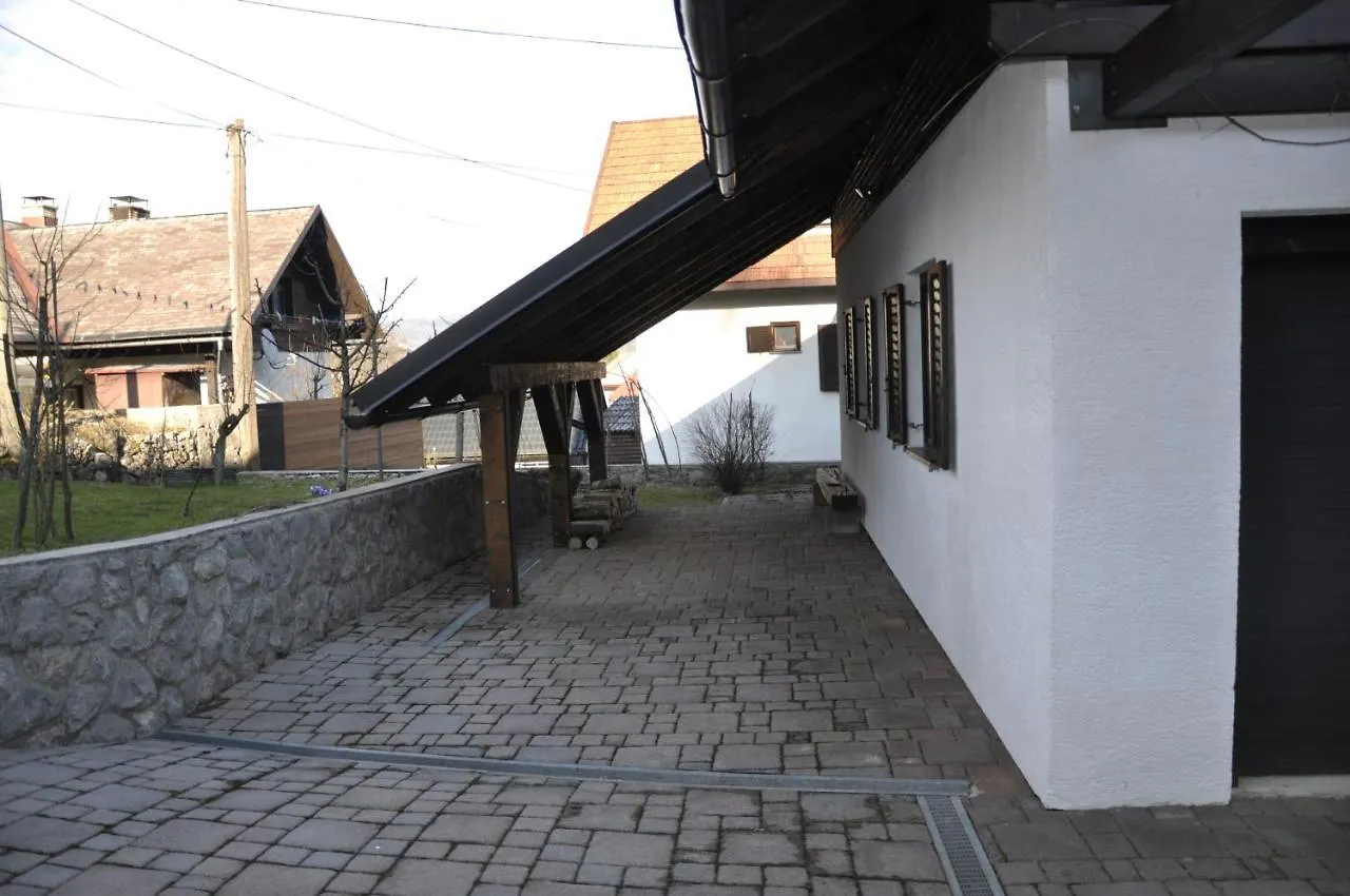 Apartman Ksenija Delnice