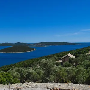 Glamping Tents And Mobile Homes Trasorka Veli Lošinj